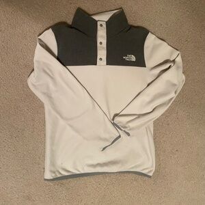 Girls North Face light fleece- size Large